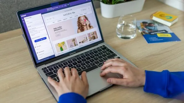 भारत में Shopify बनाम WooCommerce: आपके स्टोर के लिए कौन-सा चुनें?