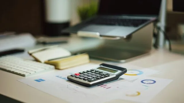 GST for Online Sellers in India: Registration, TCS, Invoices and Returns Explained