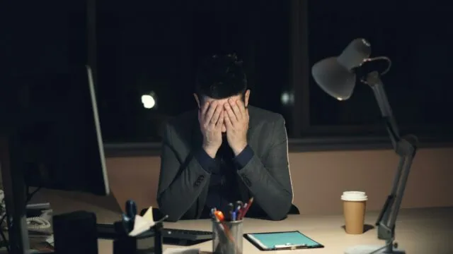 How to Manage Work Stress: 10 Practical Ways That Fit a Busy Day